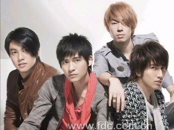 F4 waiting for you.jpg